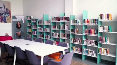 Bugün kütüphanelerimizde gençlerimiz hayallerine çalışıyor, emek veriyor, kendi hikayelerini yazıyor