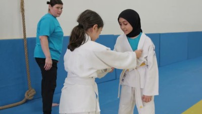 Osmangazi Belediyesi Dikkaldırım Kapalı Spor Salonu I Judo