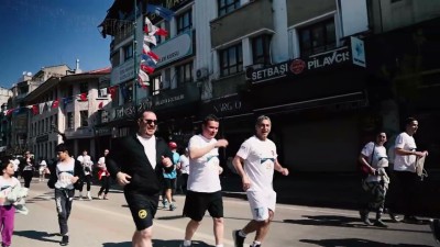 18. Uluslararası Tarihi Kent Koşusu Bursa'nın Kalbindeydi